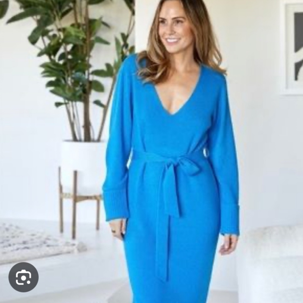 Vibrant Blue V-Neck Sweater Dress